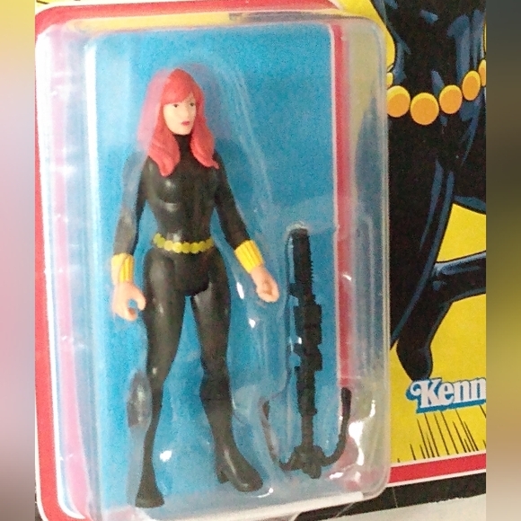 Black Widow Figure in Sealed Package - Picture 7 of 7